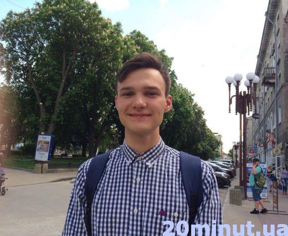 Новини Тернополя - фото з «Праця на городі краща будь-якого спортзалу». Чи посадили вже тернополяни картоплю?(опитування) «Праця на городі краща будь-якого спортзалу». Чи посадили вже тернополяни картоплю?(опитування), фото №1 на сайті 20minut.ua