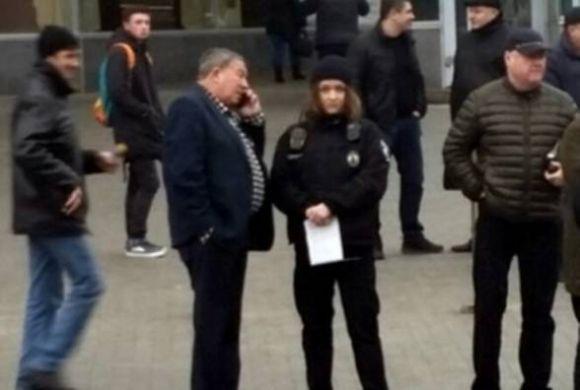 Новини Вінниці - фото з Гучні затримання та врятовані життя: найбільш резонансні випадки за участі «копів» у Вінниці Гучні затримання та врятовані життя: найбільш резонансні випадки за участі «копів» у Вінниці, фото №2 на сайті 20minut.ua