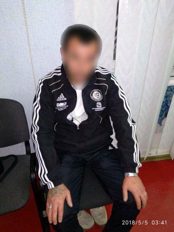 Новини Хмельницького - фото з Шприци та наркотики намагалися передати підсудним до хмельницького СІЗО Шприци та наркотики намагалися передати підсудним до хмельницького СІЗО, фото №1 на сайті vsim.ua