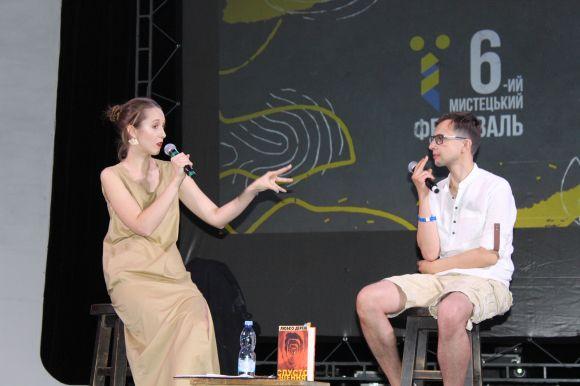 Любко Дереш на фестивалі «Ї» у Тернополі розповів про соки, марихуану та книги, фото №1 на сайті 20minut.ua