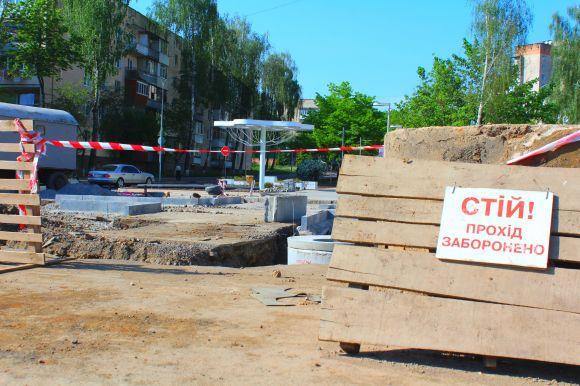 Фото дня. На Космонавтів-3 з’явиться ще одна підвищена «зебра», фото №1 на сайті 20minut.ua