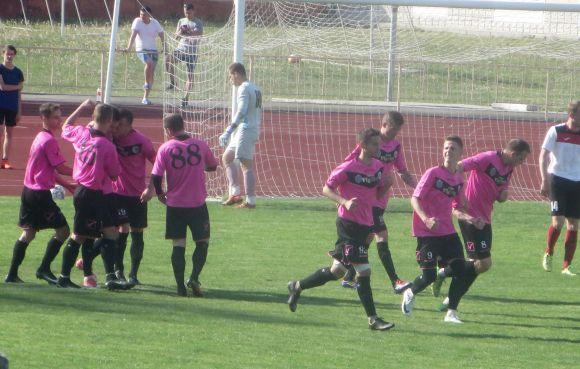 Російський реп і попередження для Алієва: як «Хмельницький» грав на «Поділлі», фото №1 на сайті vsim.ua