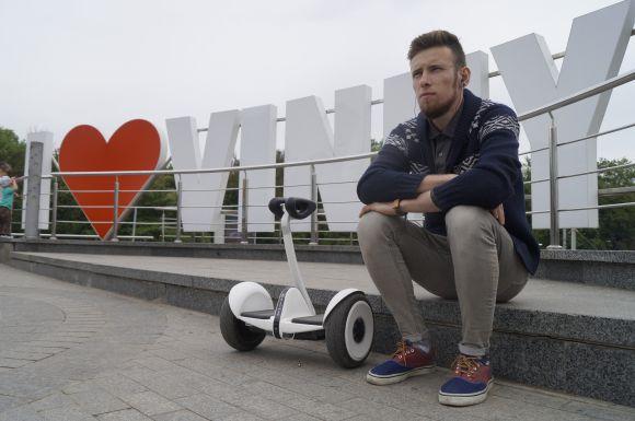 Новини Вінниці - фото з Проїхали на гіроскутері з центру до Старого міста. Як воно? Проїхали на гіроскутері з центру до Старого міста. Як воно?, фото №6 на сайті 20minut.ua