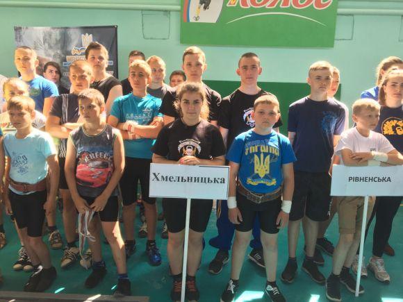 Новини Хмельницького - фото з Хмельницький гирьовик представить Україну на чемпіонаті Європи Хмельницький гирьовик представить Україну на чемпіонаті Європи, фото №2 на сайті vsim.ua