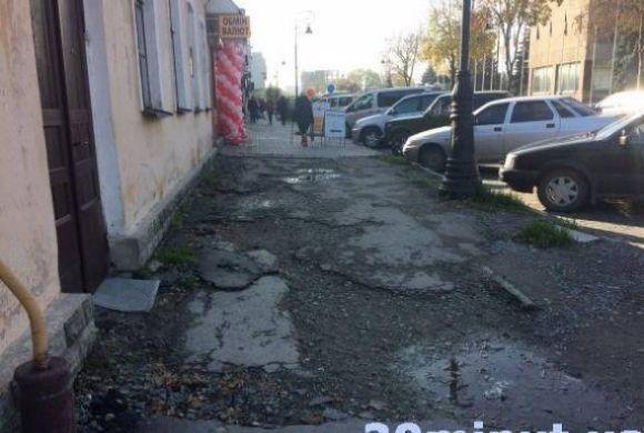 Де у Кам’янці найближчим часом облаштують тротуари?, фото №1 на сайті 20minut.ua