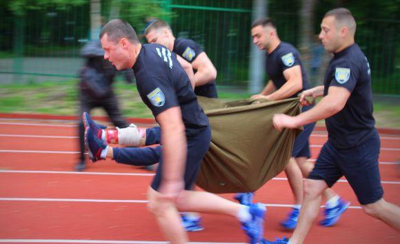 Новини Вінниці - фото з Евакуація VIP-особи: розпочалися змагання бодігардів. Фото та гіфки Евакуація VIP-особи: розпочалися змагання бодігардів. Фото та гіфки, фото №9 на сайті 20minut.ua