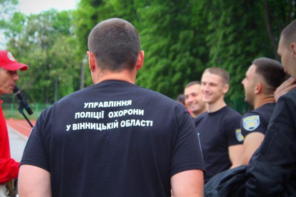 Новини Вінниці - фото з Евакуація VIP-особи: розпочалися змагання бодігардів. Фото та гіфки Евакуація VIP-особи: розпочалися змагання бодігардів. Фото та гіфки, фото №8 на сайті 20minut.ua