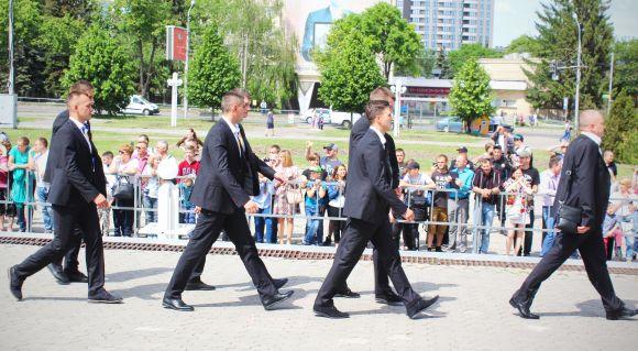 Новини Вінниці - фото з Стрілянина у Вінниці: вибухами та автоматними чергами відкрили змагання бодігардів Стрілянина у Вінниці: вибухами та автоматними чергами відкрили змагання бодігардів, фото №5 на сайті 20minut.ua