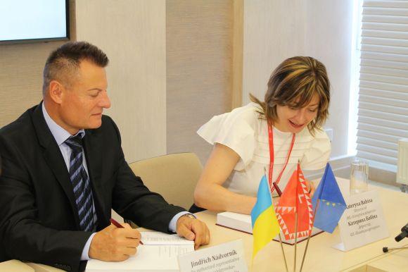 Новини Вінниці - фото з Е-квиток у міському транспорті запустять до літа 2019-го. Що вже відомо? Е-квиток у міському транспорті запустять до літа 2019-го. Що вже відомо?, фото №1 на сайті 20minut.ua