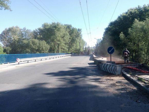 Новини Хмельницького - фото з Старокостянтинівський міст знову на ремонті. Що роблять на цей раз? Старокостянтинівський міст знову на ремонті. Що роблять на цей раз?, фото №1 на сайті vsim.ua