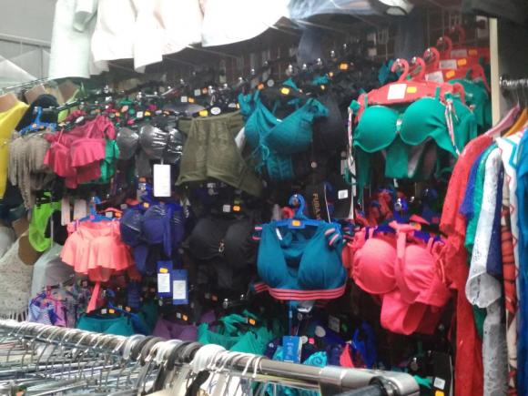 Новини Хмельницького - фото з Тропічні та хижі з високими плавками. Які купальники пропонують хмельничанкам у 2018-ому C:\Users\Користувач\Desktop\купальник\IMG_20180510_131618.jpg