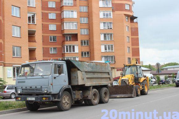 Мешканці Симоненка блокують будівництво багатоповерхівки поряд з церквою, фото №3 на сайті 20minut.ua