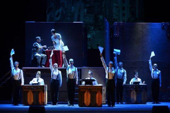 Новини Вінниці - фото з Для тех, кто любит погорячее! Винница впервые увидит мюзикл-легенду «В джазе только девушки» Для тех, кто любит погорячее! Винница впервые увидит мюзикл-легенду «В джазе только девушки», фото №4 на сайті 20minut.ua