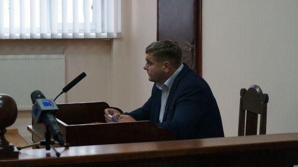 Новини Тернополя - фото з Прокурор, якого засудили на 6 років за смертельне ДТП, подав апеляцію, але на суд не з’явився Прокурор, якого засудили на 6 років за смертельне ДТП, подав апеляцію, але на суд не з’явився, фото №1 на сайті 20minut.ua