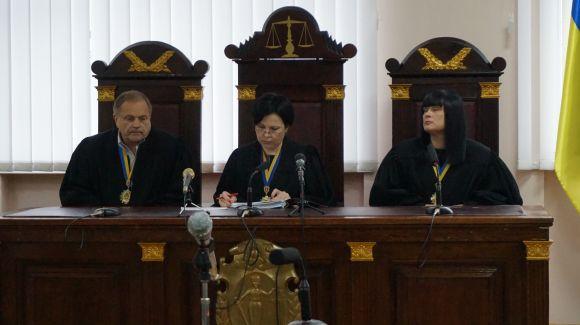 Новини Тернополя - фото з Прокурор, якого засудили на 6 років за смертельне ДТП, подав апеляцію, але на суд не з’явився Прокурор, якого засудили на 6 років за смертельне ДТП, подав апеляцію, але на суд не з’явився, фото №2 на сайті 20minut.ua