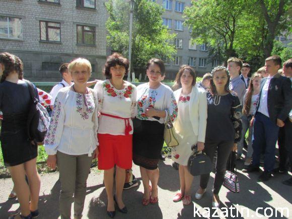 На Вознесіння вдягнули вишиванку (оновлено фото + відео), фото №1 на сайті 20minut.ua