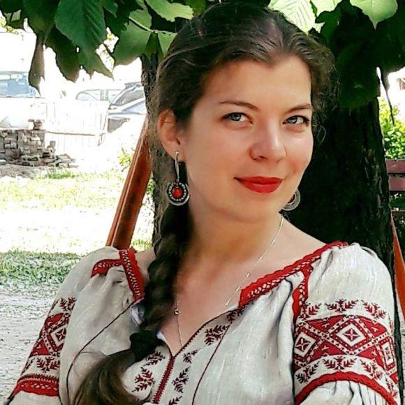 День вишиванки: тернополяни заполонили соцмережі фотографіями у національному вбранні, фото №6 на сайті 20minut.ua