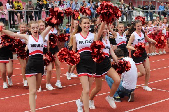 У парку Горького пройшов чемпіонат груп підтримки. Наші отримали «золото» і «срібло», фото №7 на сайті 20minut.ua