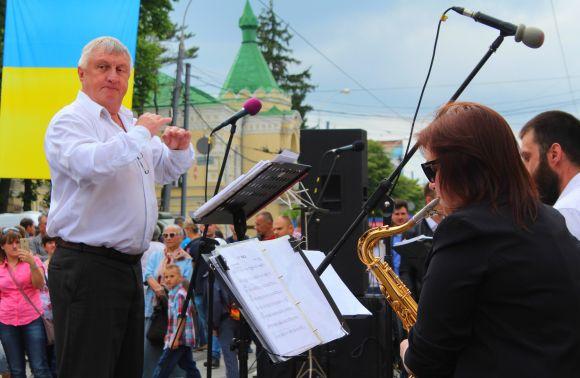 Новини Вінниці - фото з Як проходить День Європи у Вінниці (ФОТОРЕПОРТАЖ) Як проходить День Європи у Вінниці (ФОТОРЕПОРТАЖ), фото №24 на сайті 20minut.ua