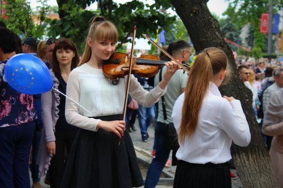Новини Вінниці - фото з Як проходить День Європи у Вінниці (ФОТОРЕПОРТАЖ) Як проходить День Європи у Вінниці (ФОТОРЕПОРТАЖ), фото №12 на сайті 20minut.ua