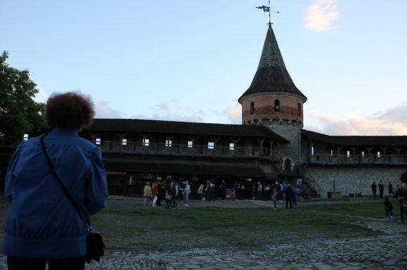 Новини Кам'янця-Подільського - фото з Квест та інтерактивна панель: у Кам'янці відбулась «Європейська ніч музеїв» Квест та інтерактивна панель: у Кам'янці відбулась «Європейська ніч музеїв», фото №8 на сайті 20minut.ua