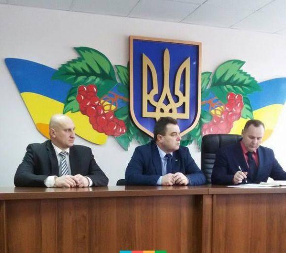 Новини Хмельницького - фото з Попався на хабарі. Підполковник поліції “переїхав” із Кам’янця в хмельницьке СІЗО Попався на хабарі. Підполковник поліції “переїхав” із Кам’янця в хмельницьке СІЗО, фото №1 на сайті vsim.ua