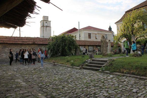 Новини Кам'янця-Подільського - фото з Квест та інтерактивна панель: у Кам'янці відбулась «Європейська ніч музеїв» Квест та інтерактивна панель: у Кам'янці відбулась «Європейська ніч музеїв», фото №5 на сайті 20minut.ua