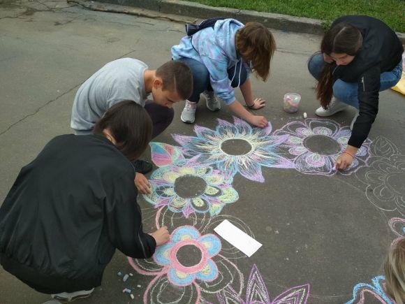 Новини Вінниці - фото з У Центральному парку перевіряють на ВІЛ. На залвокзалі виявили двох інфікованих У Центральному парку перевіряють на ВІЛ. На залвокзалі виявили двох інфікованих, фото №3 на сайті 20minut.ua