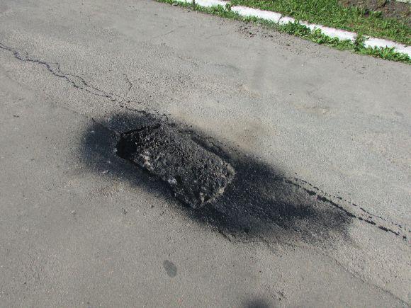 Новини Козятина - фото з Дорогу на стадіон зробили аби як Дорогу на стадіон зробили аби як, фото №7 на сайті 20minut.ua