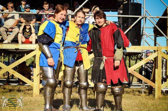 Новини Вінниці - фото з Тендітна жінка в обладунках рицаря: дві перемоги вінничанки у Римі Тендітна жінка в обладунках рицаря: дві перемоги вінничанки у Римі, фото №11 на сайті 20minut.ua