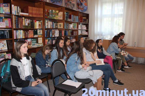 На кастинг у кіно прийшли пробуватися і програмісти, і спортсмени, і навіть хлопчик, який мріє стати священиком, фото №2 на сайті 20minut.ua