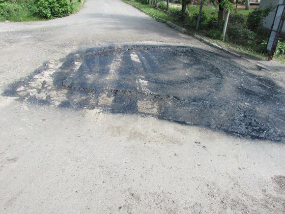Новини Козятина - фото з Дорогу на стадіон зробили аби як Дорогу на стадіон зробили аби як, фото №2 на сайті 20minut.ua