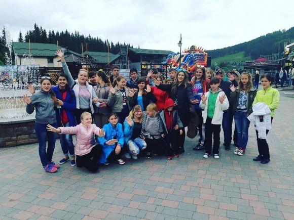 Діти з двох інтернатів отримали приз - подорож у Карпати, фото №2 на сайті 20minut.ua