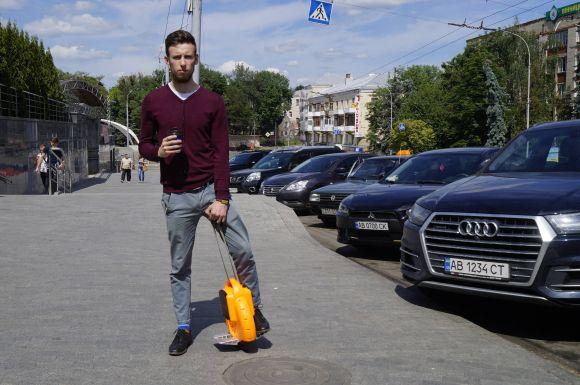 Новини Вінниці - фото з Проїхали на моноколесі з центру до залізничного вокзалу. Як воно? Проїхали на моноколесі з центру до залізничного вокзалу. Як воно?, фото №8 на сайті 20minut.ua