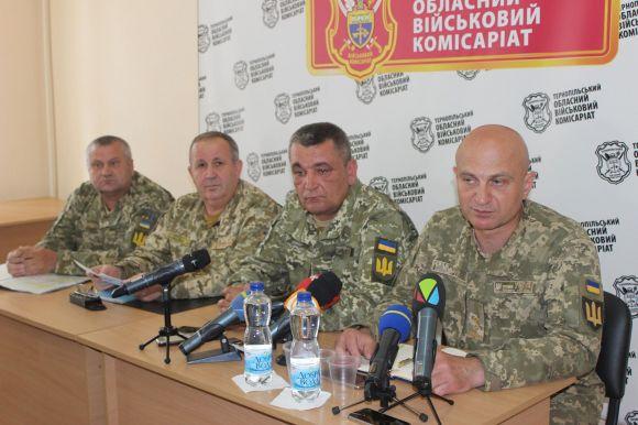 Новини Тернополя - фото з На Тернопільщині понад 10 тисяч призовників тікають від військкомату На Тернопільщині понад 10 тисяч призовників тікають від військкомату, фото №1 на сайті 20minut.ua