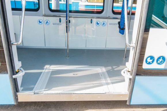 У Вінниці на маршрут вийшов новий шістнадцятиметровий трамвай VinWay, фото №4 на сайті 20minut.ua