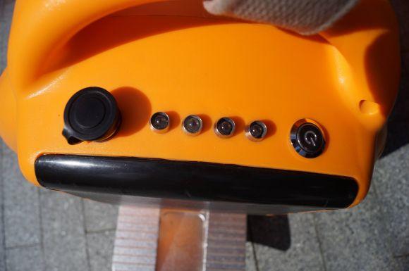 Новини Вінниці - фото з Проїхали на моноколесі з центру до залізничного вокзалу. Як воно? Проїхали на моноколесі з центру до залізничного вокзалу. Як воно?, фото №15 на сайті 20minut.ua