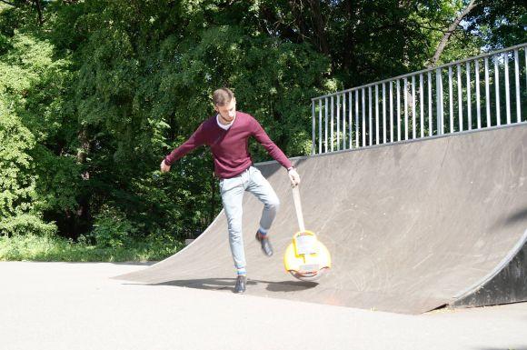 Новини Вінниці - фото з Проїхали на моноколесі з центру до залізничного вокзалу. Як воно? Проїхали на моноколесі з центру до залізничного вокзалу. Як воно?, фото №10 на сайті 20minut.ua
