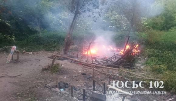 Новини Тернополя - фото з У Тернополі розгромили та спалили табір ромів У Тернополі розгромили та спалили табір ромів, фото №3 на сайті 20minut.ua