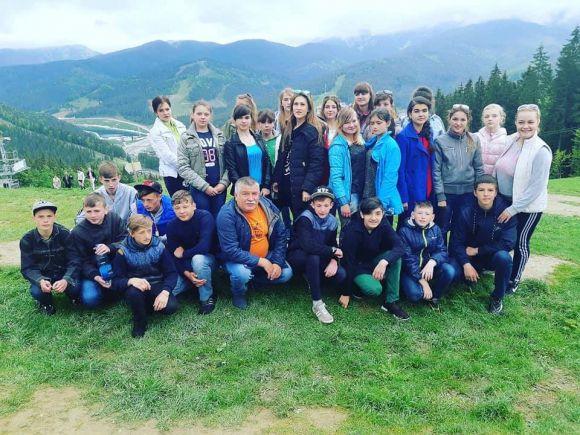 Діти з двох інтернатів отримали приз - подорож у Карпати, фото №1 на сайті 20minut.ua