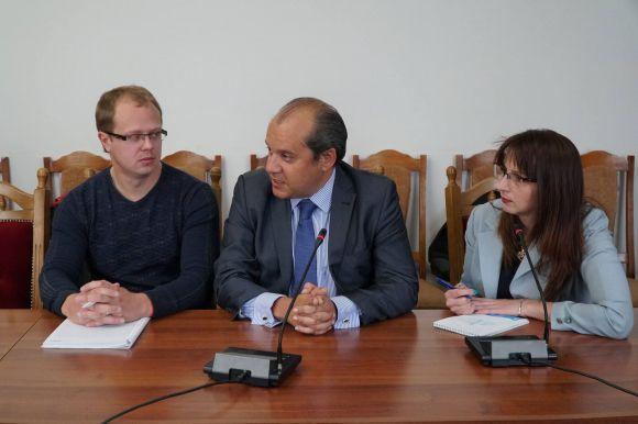 Новини Вінниці - фото з Світовий банк до 2020 року збудує у Вінниці новий кардіоцентр на 138 місць Світовий банк до 2020 року збудує у Вінниці новий кардіоцентр на 138 місць, фото №2 на сайті 20minut.ua