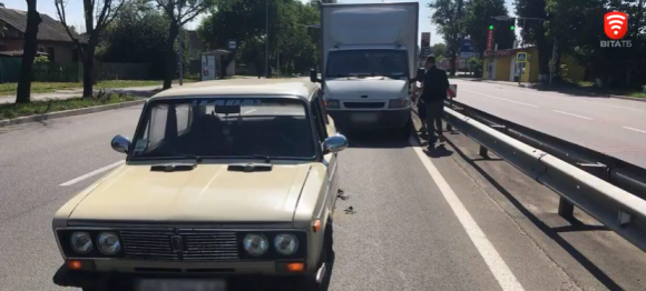 Новини Вінниці - фото з Вінниця 24 травня: незначні ДТП, двічі гасили займання біля лісу та проблеми з вигрібними ямами Вінниця 24 травня: незначні ДТП, двічі гасили займання біля лісу та проблеми з вигрібними ямами, фото №3 на сайті 20minut.ua