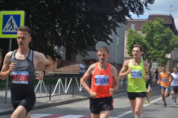 Хмельницький біжить: шукайте себе на фото, фото №31 на сайті vsim.ua