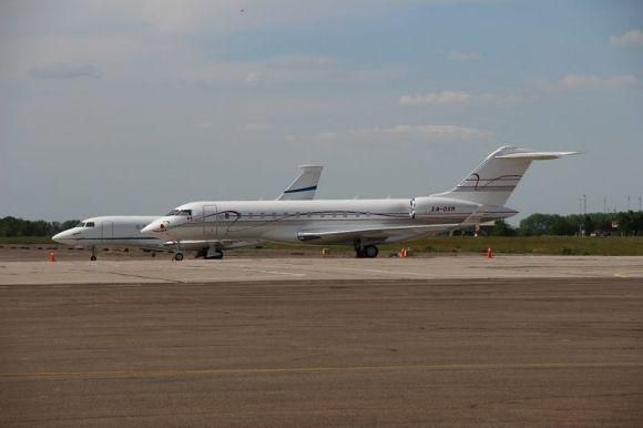 Новини Вінниці - фото з Рекордний день аеропорту «Вінниця»: крім регулярних рейсів, зустрічали ще й футбольних фанів Рекордний день аеропорту «Вінниця»: крім регулярних рейсів, зустрічали ще й футбольних фанів, фото №4 на сайті 20minut.ua