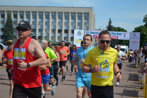 Хмельницький біжить: шукайте себе на фото, фото №48 на сайті vsim.ua