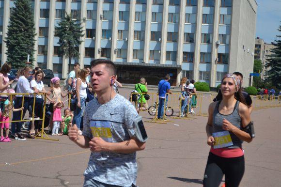 Хмельницький біжить: шукайте себе на фото, фото №59 на сайті vsim.ua