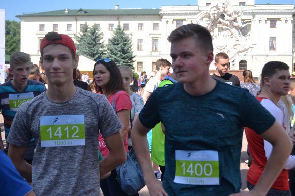 Хмельницький біжить: шукайте себе на фото, фото №6 на сайті vsim.ua