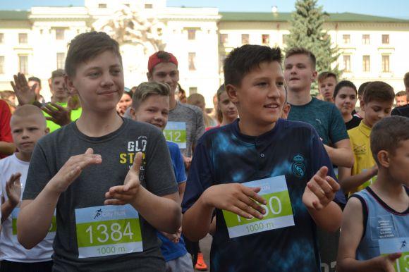 Хмельницький біжить: шукайте себе на фото, фото №8 на сайті vsim.ua