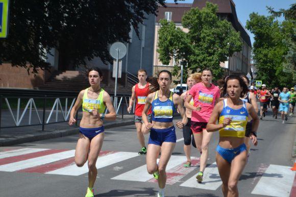 Хмельницький біжить: шукайте себе на фото, фото №50 на сайті vsim.ua