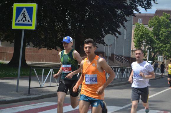 Хмельницький біжить: шукайте себе на фото, фото №32 на сайті vsim.ua